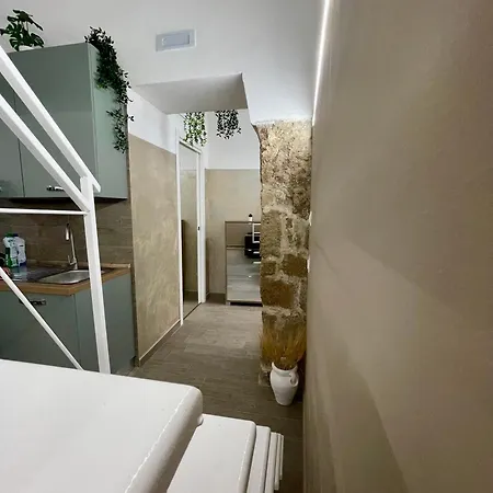 House Karol * Неаполь